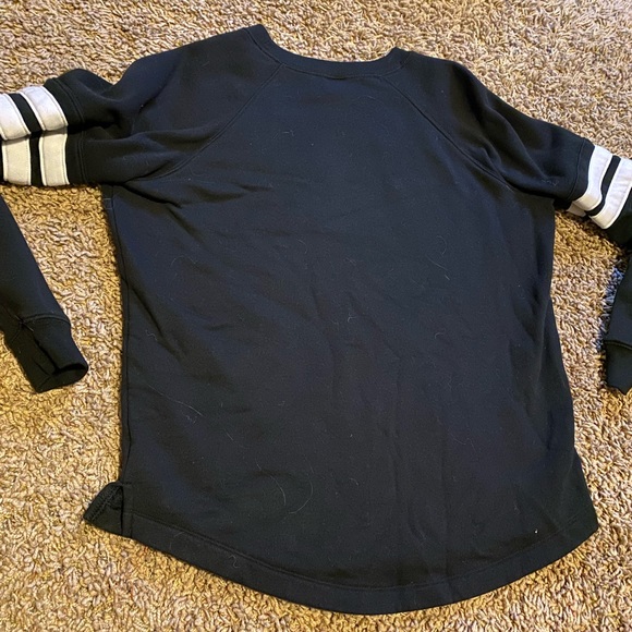 Victoria secret PINK crewneck sweatshirt - Picture 2 of 3